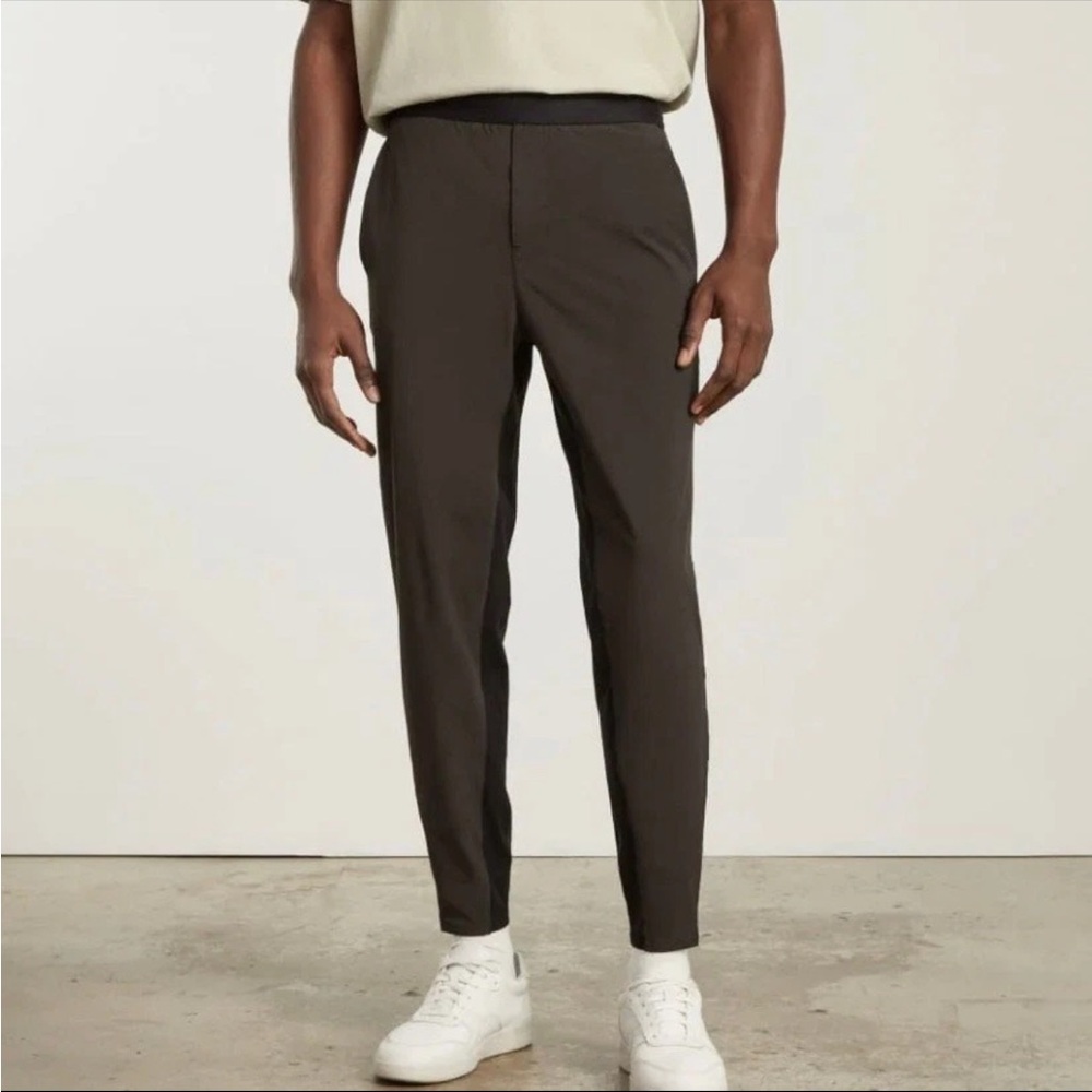 Everlane Black Lightweight Unisex Joggers with Tag - Picture 1 of 4